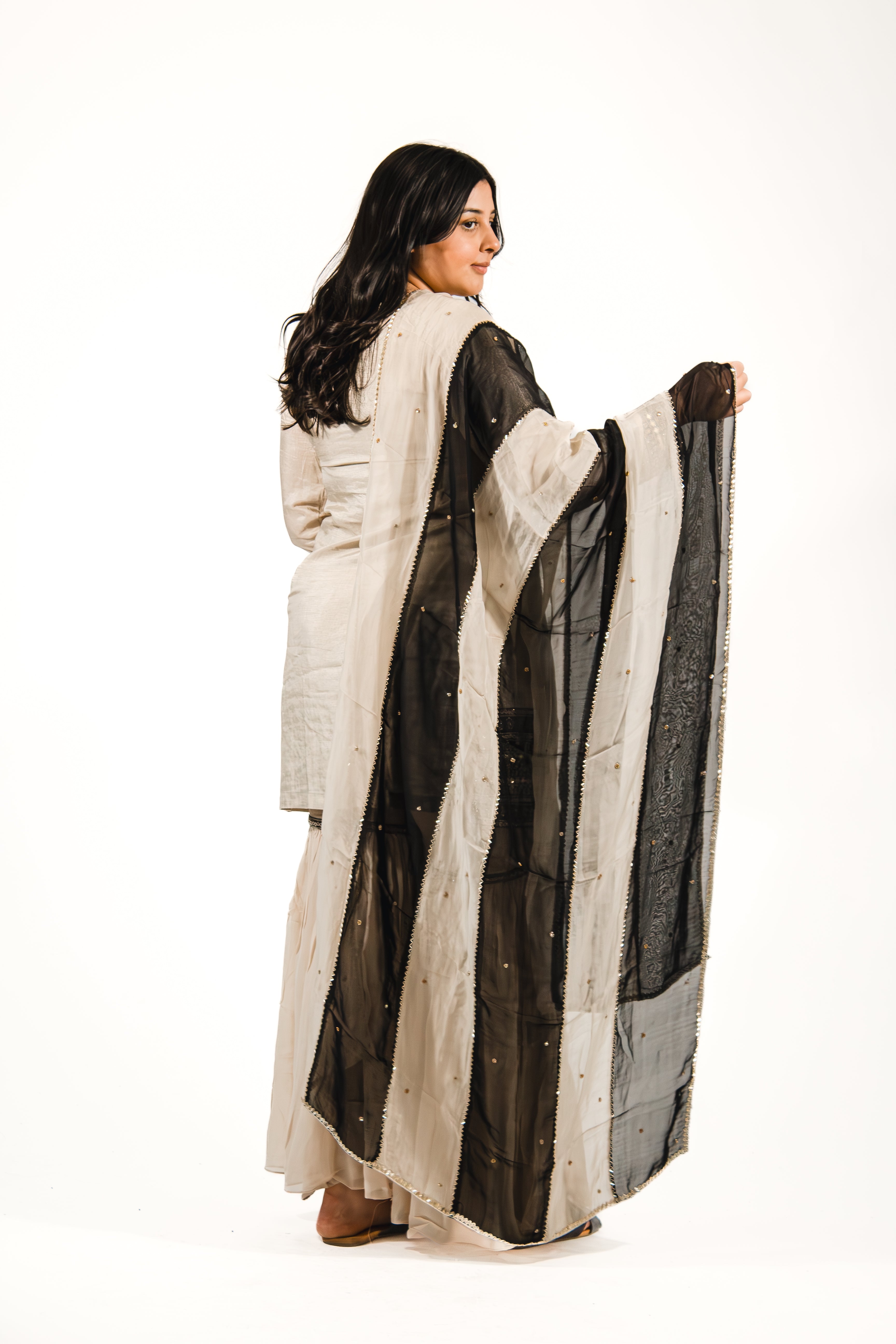 CREAM REHAT SUIT