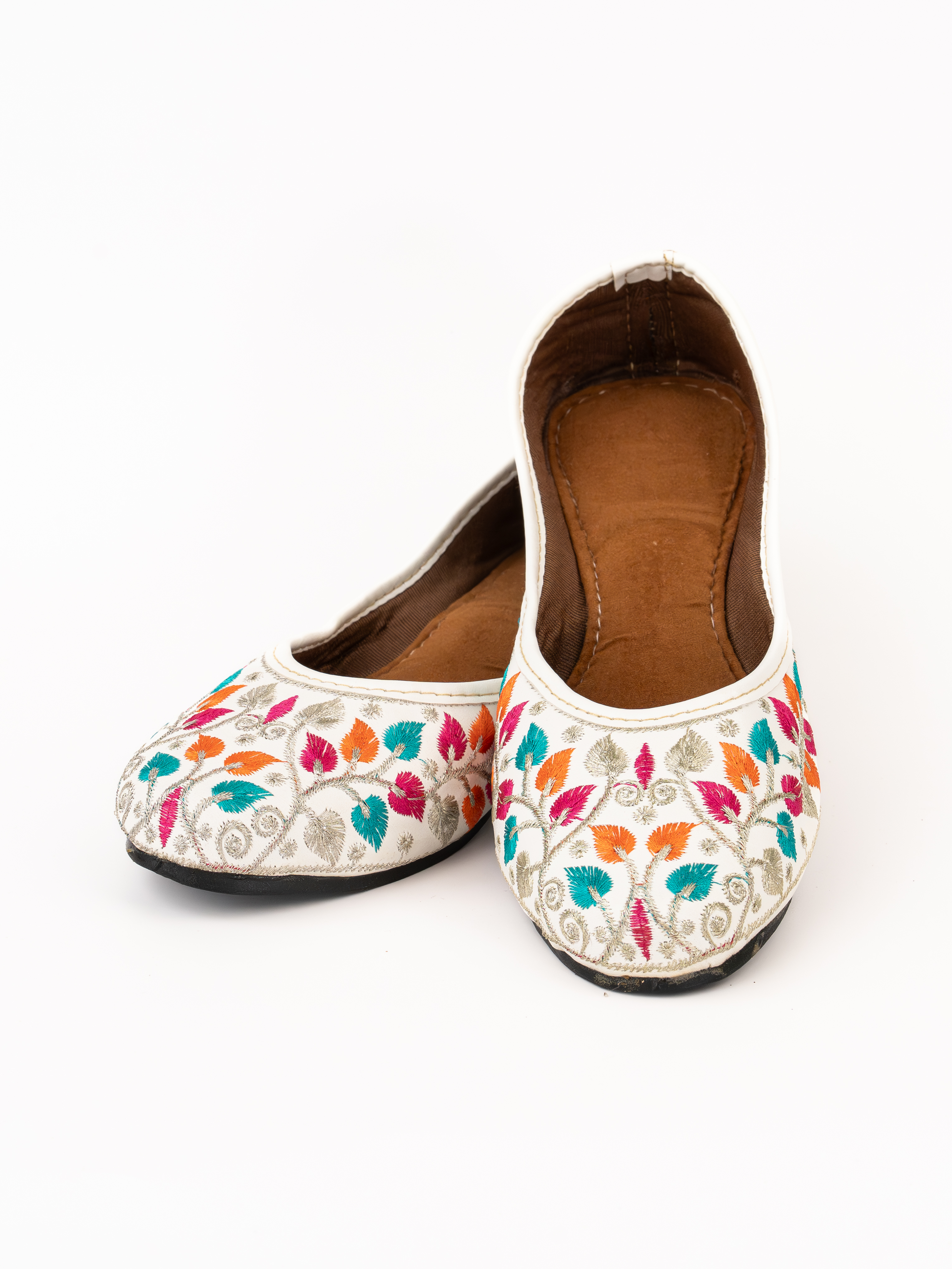 PHULKARI TRAILS
