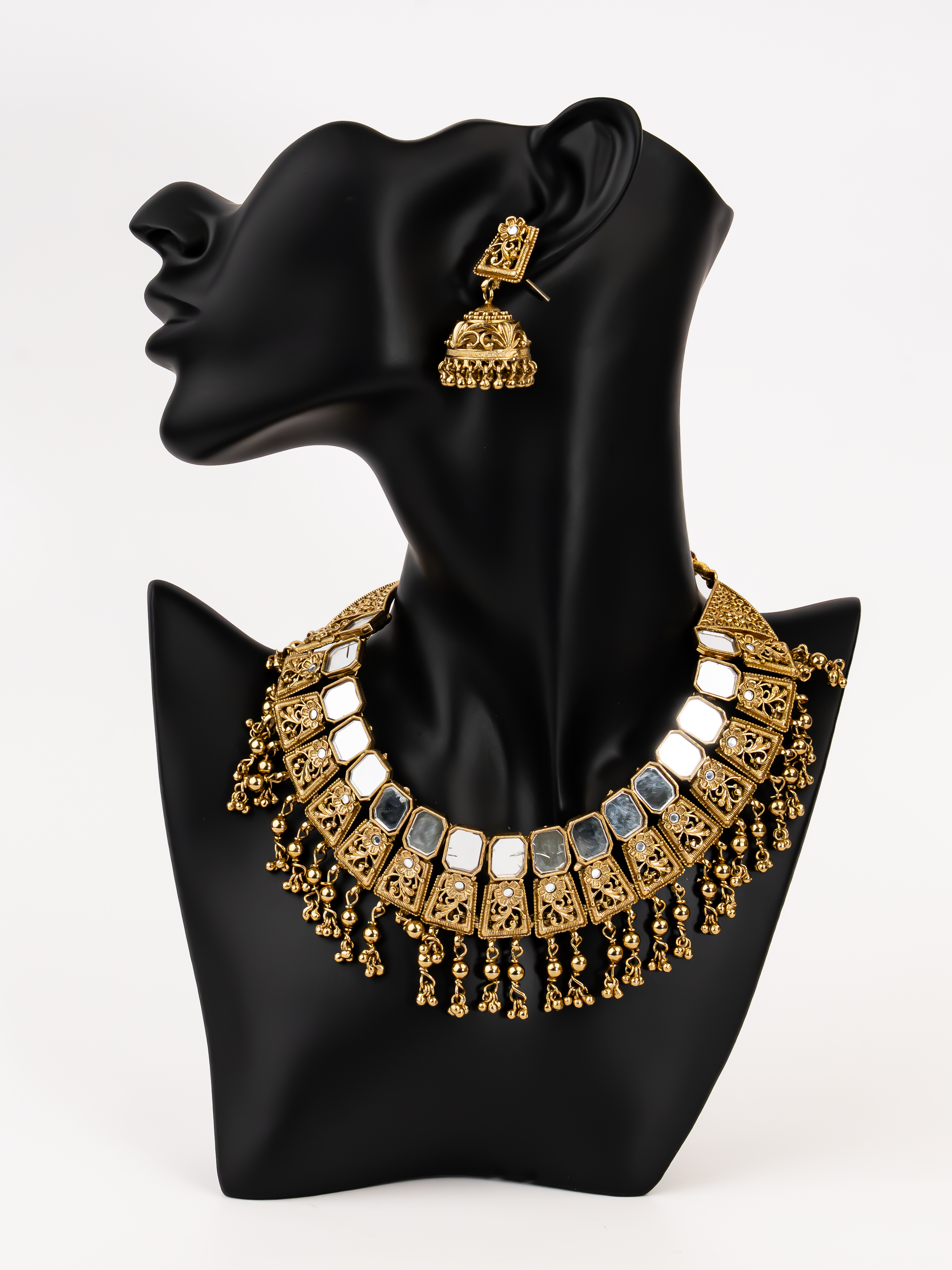 SAHIBA NECKLACE SET