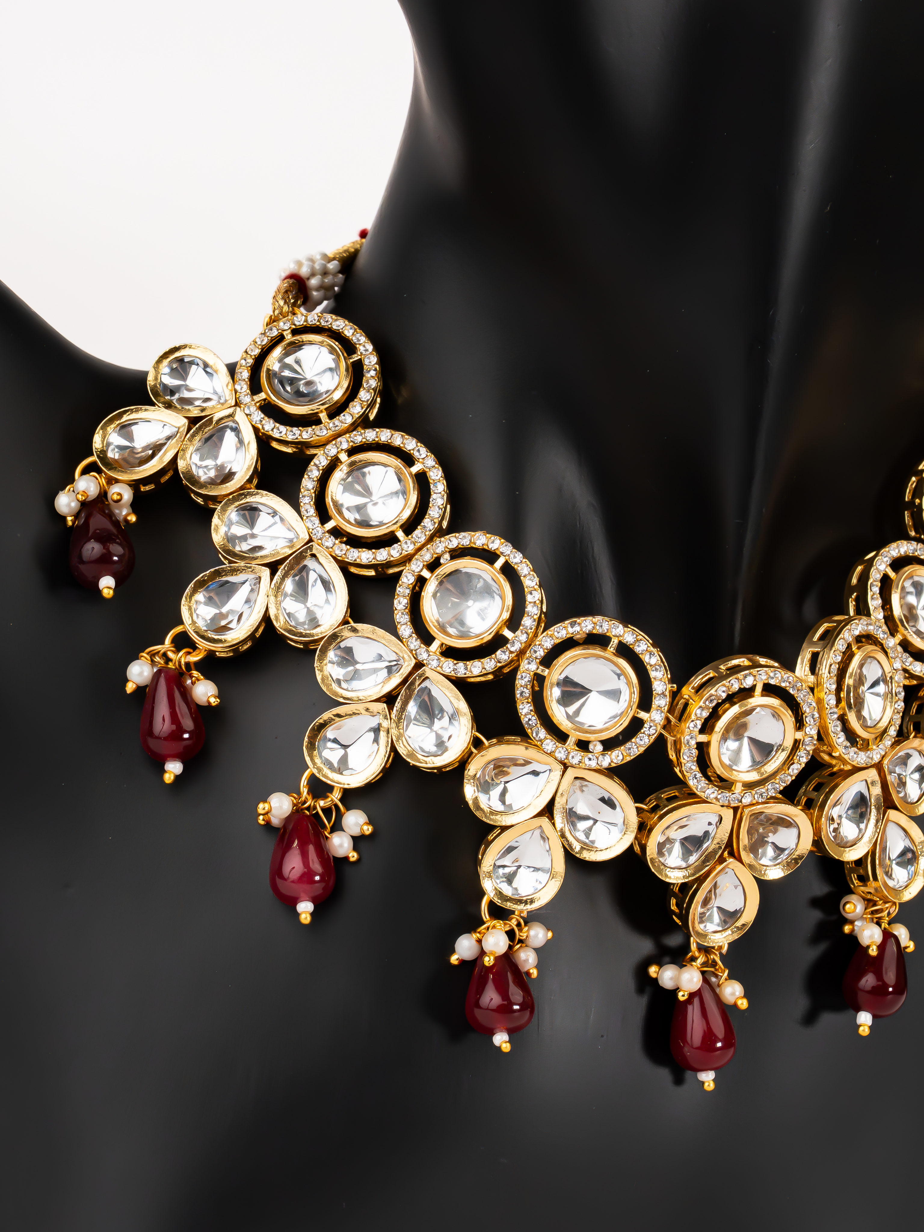 RED CORA NECKLACE SET