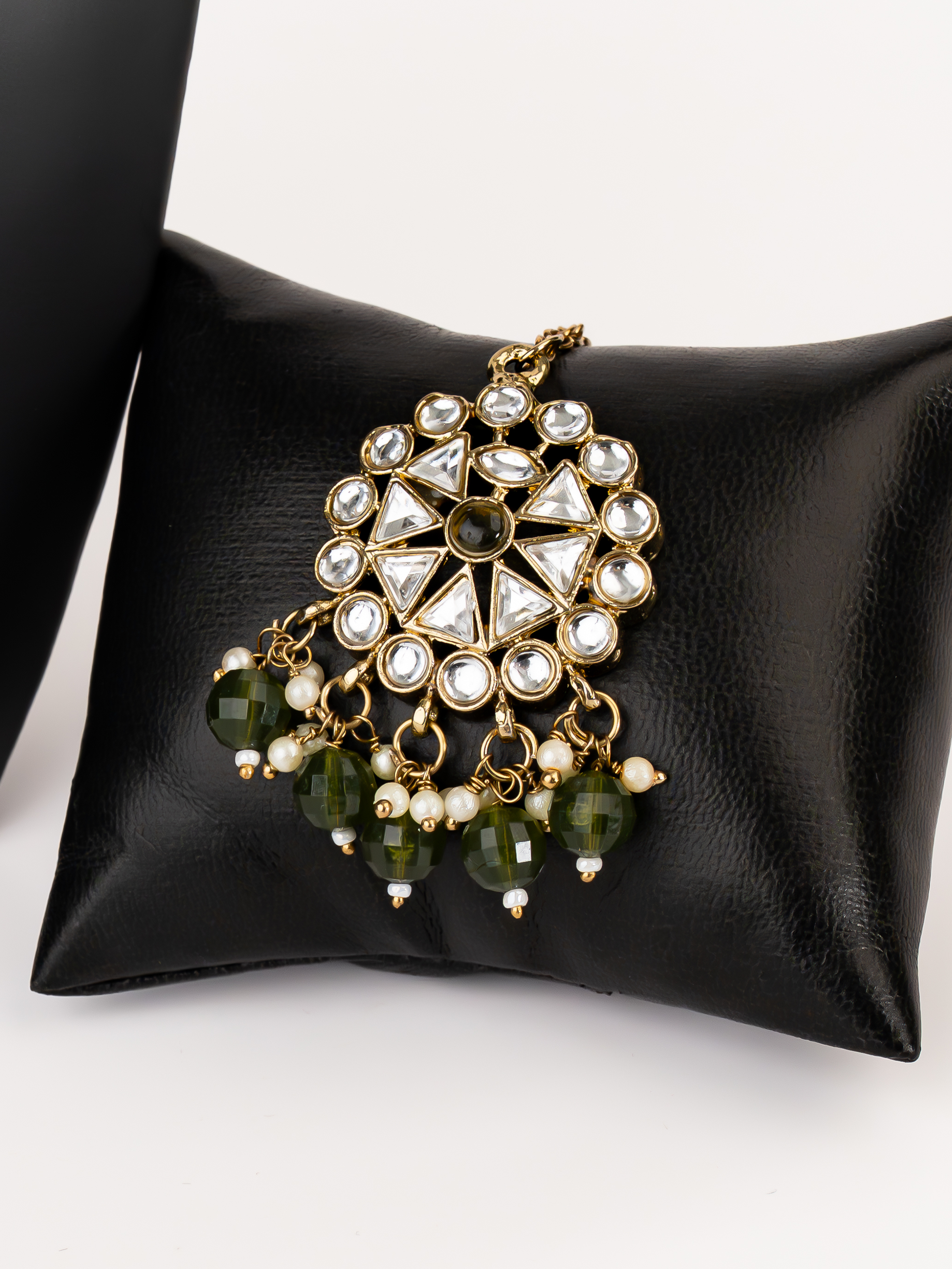 GREEN LEYA NECKLACE SET