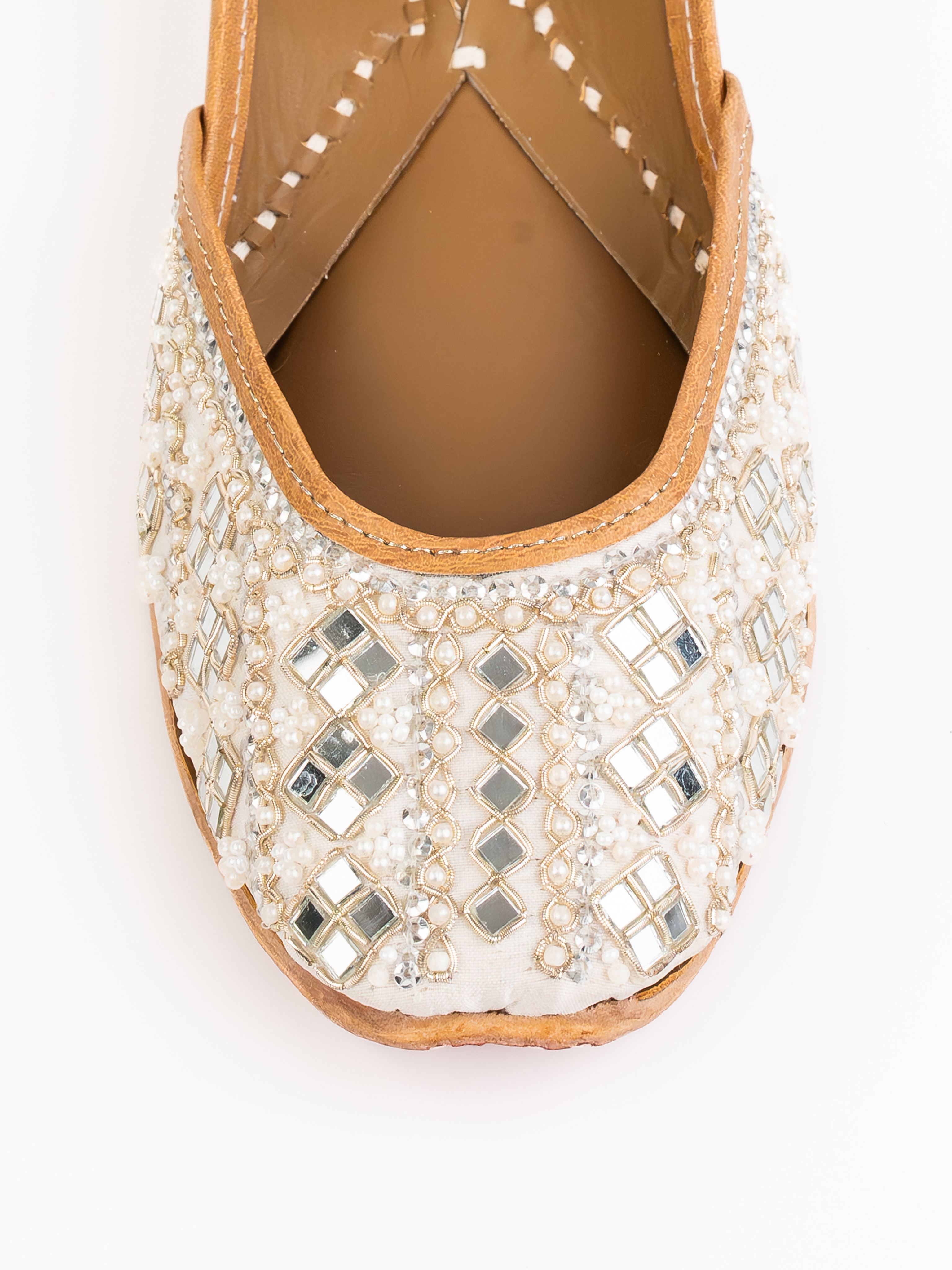 SHIMMERING SILK