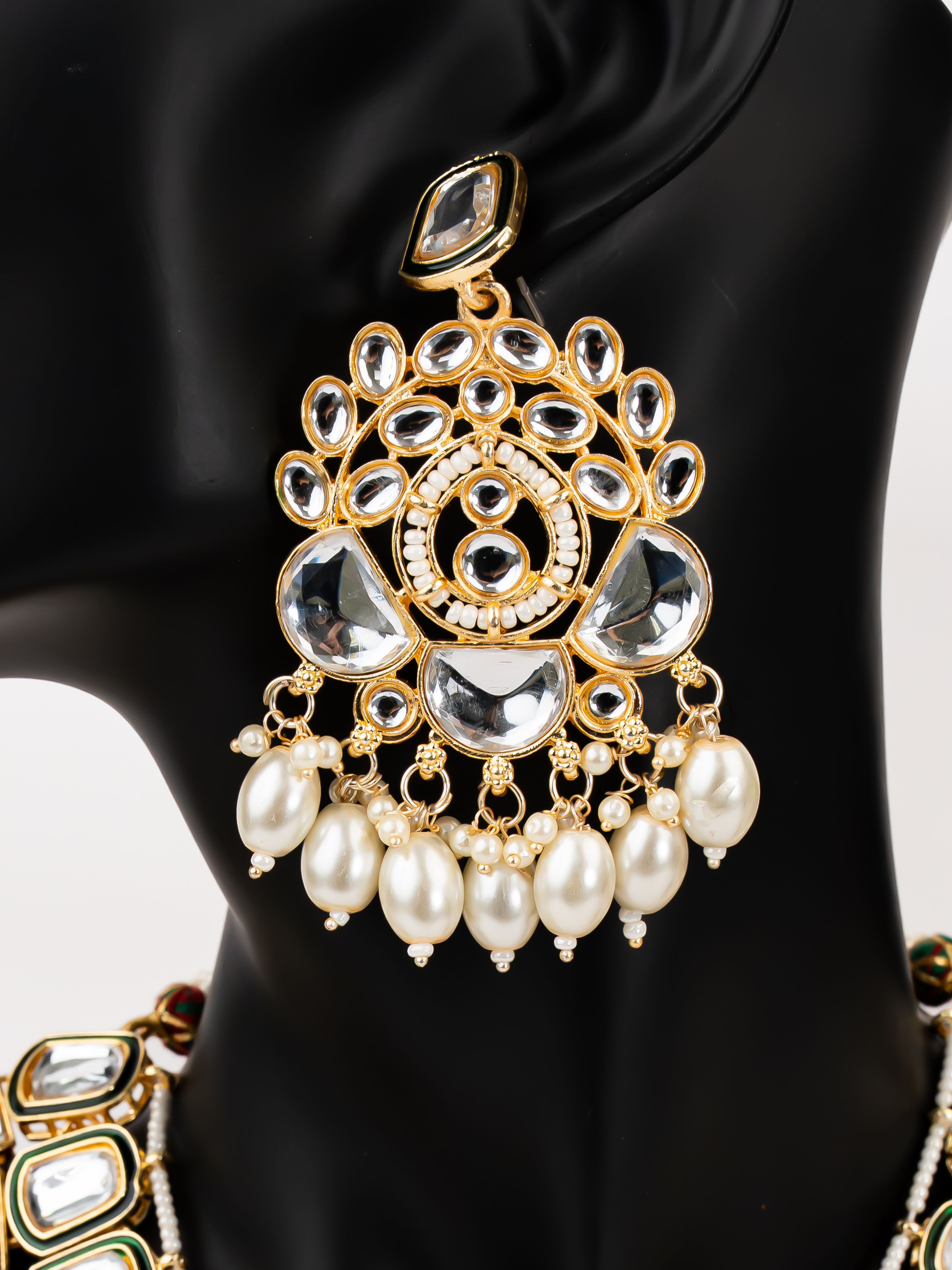 WHITE ISABELLA NECKLACE SET