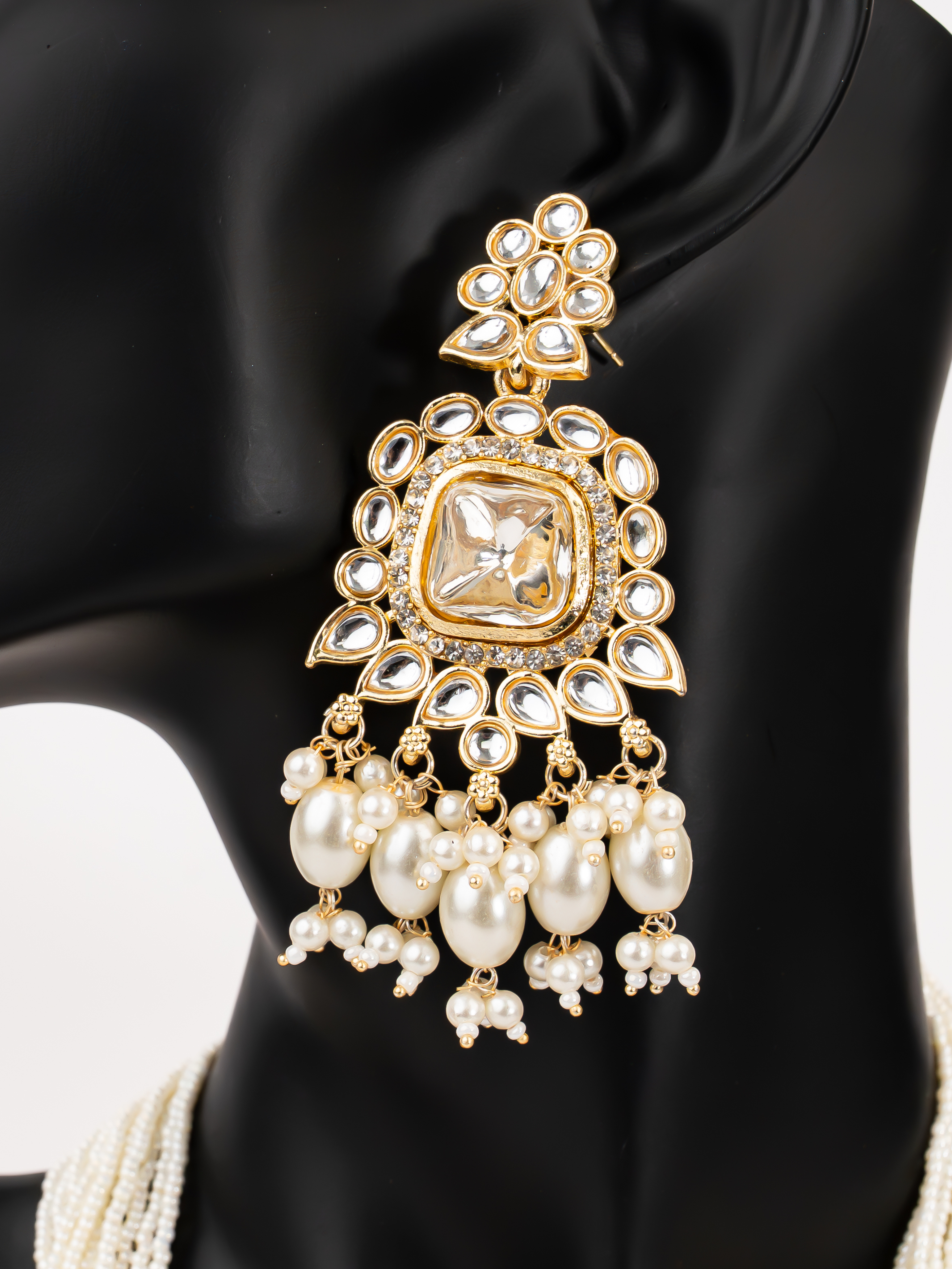 WHITE TARA NECKLACE SET