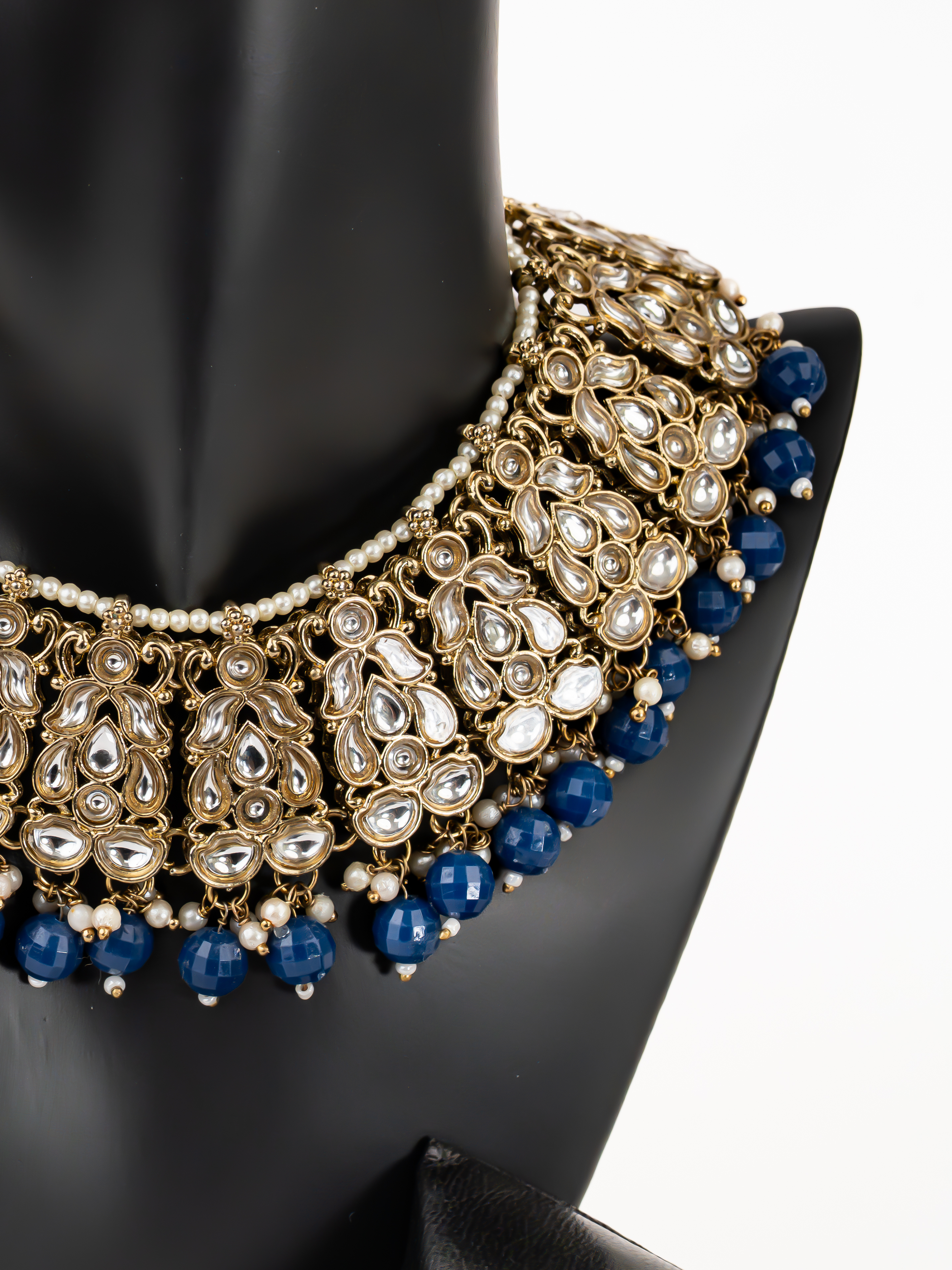 BLUE SAHA NECKLACE SET