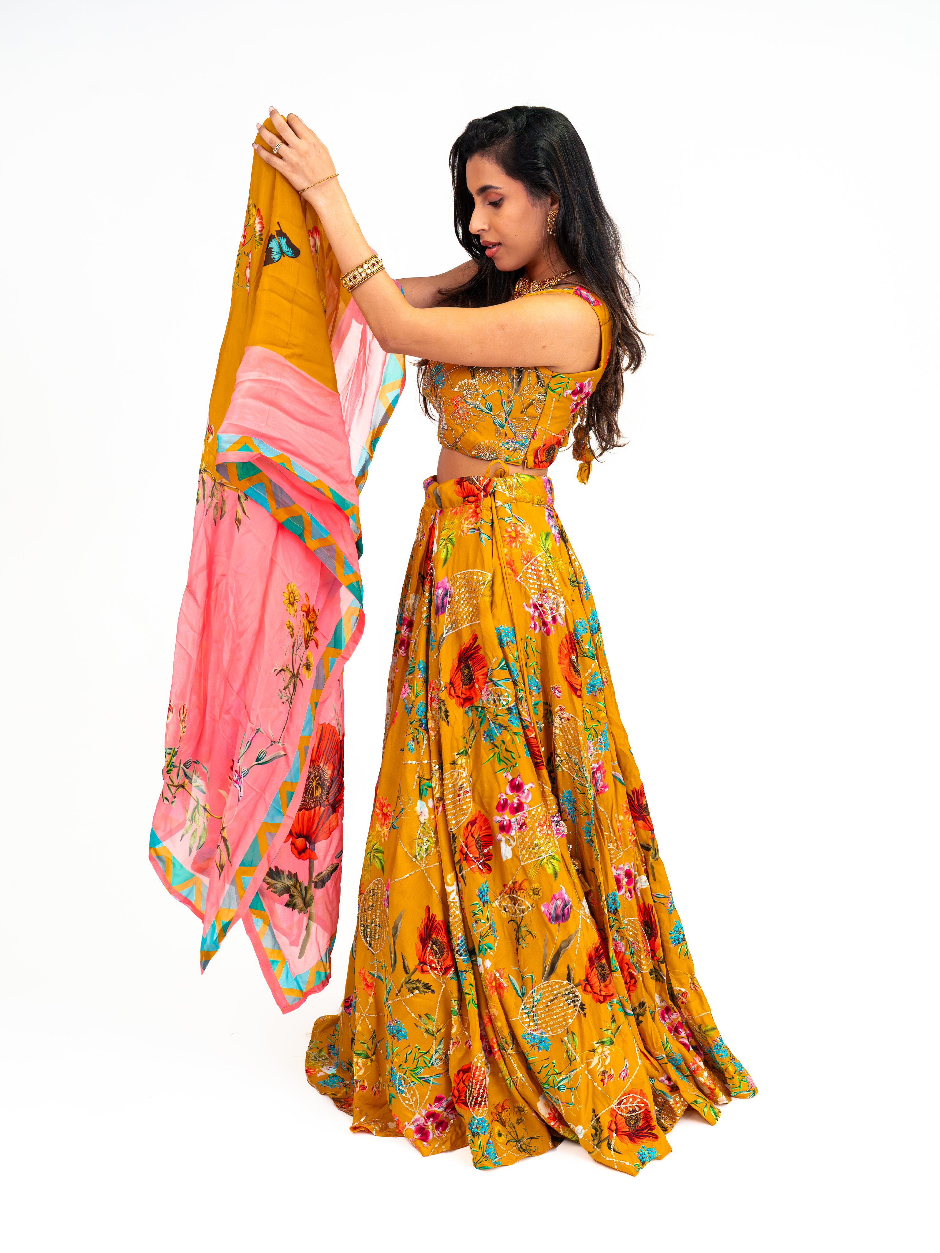 YELLOW VISTA LENGHA
