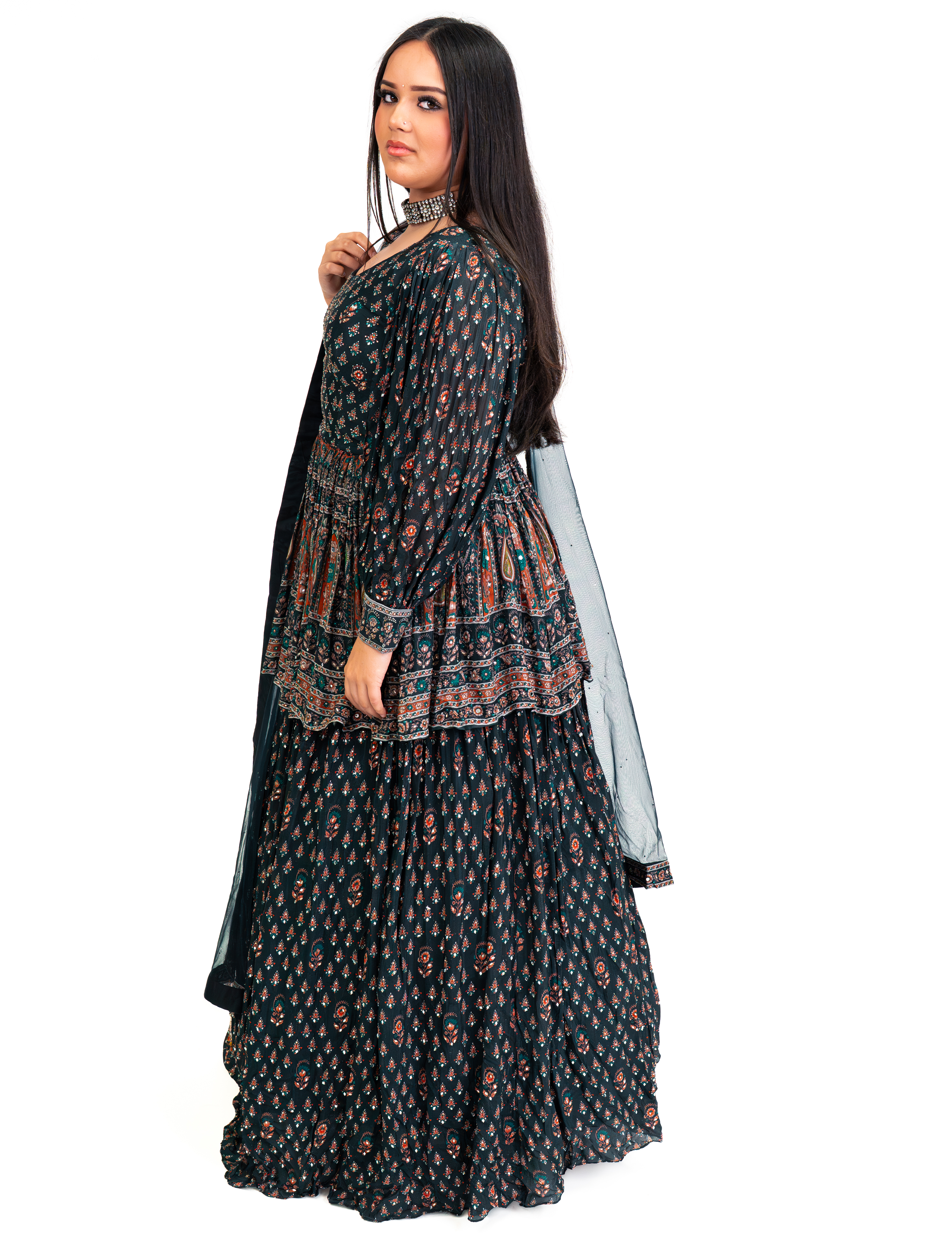 NAVY LEKHA LENGHA