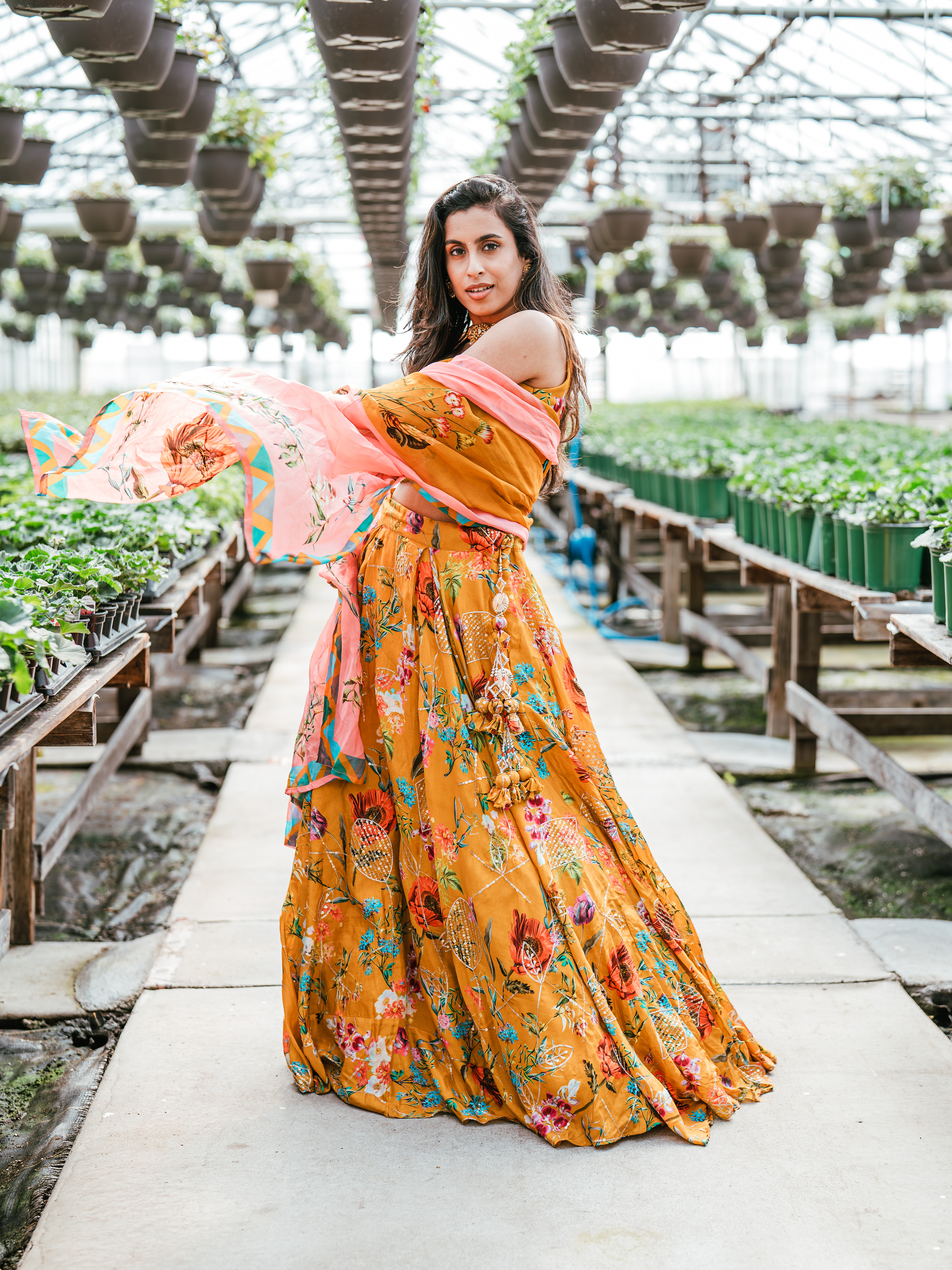 YELLOW VISTA LENGHA