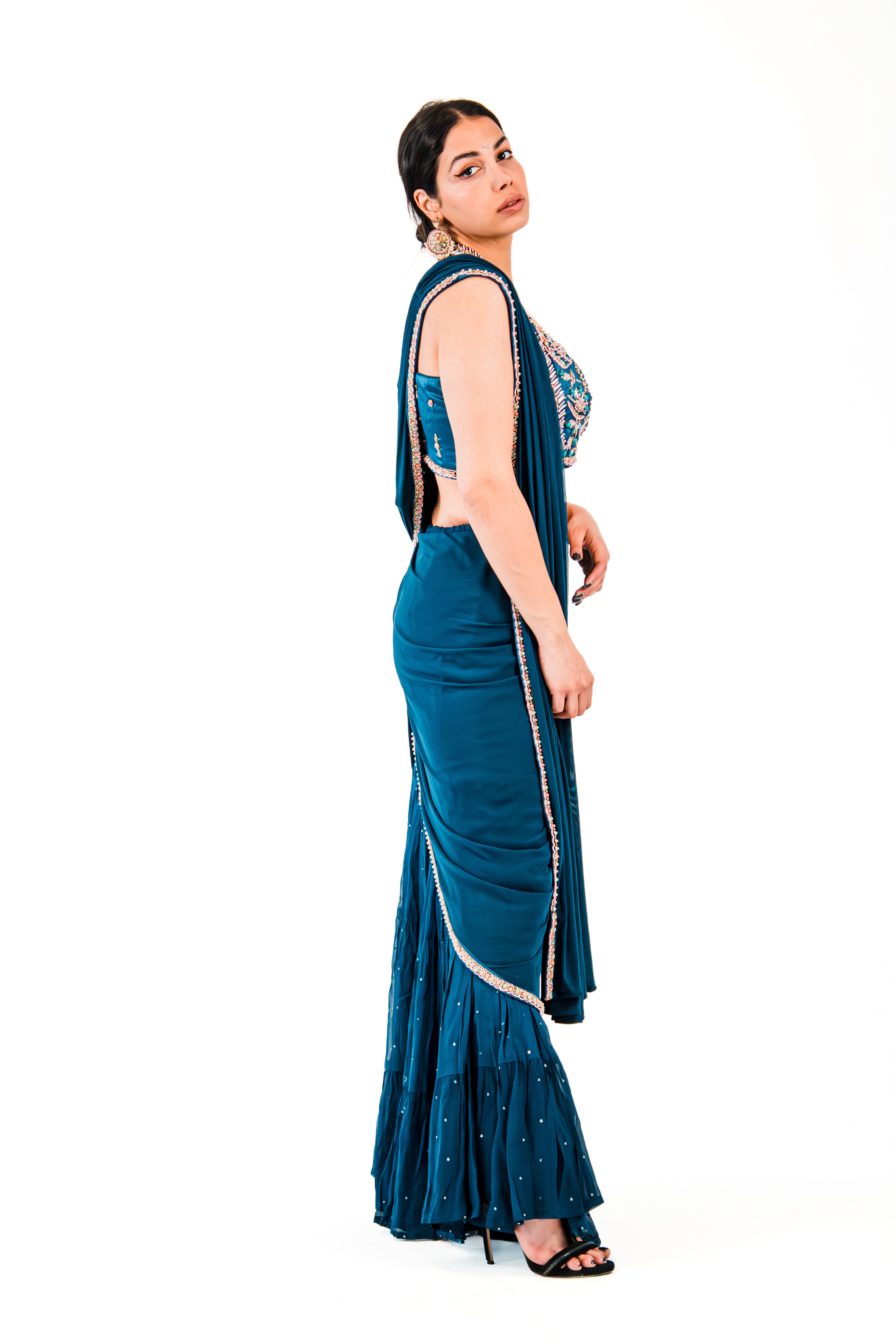 BLUE NOVA GHARARA