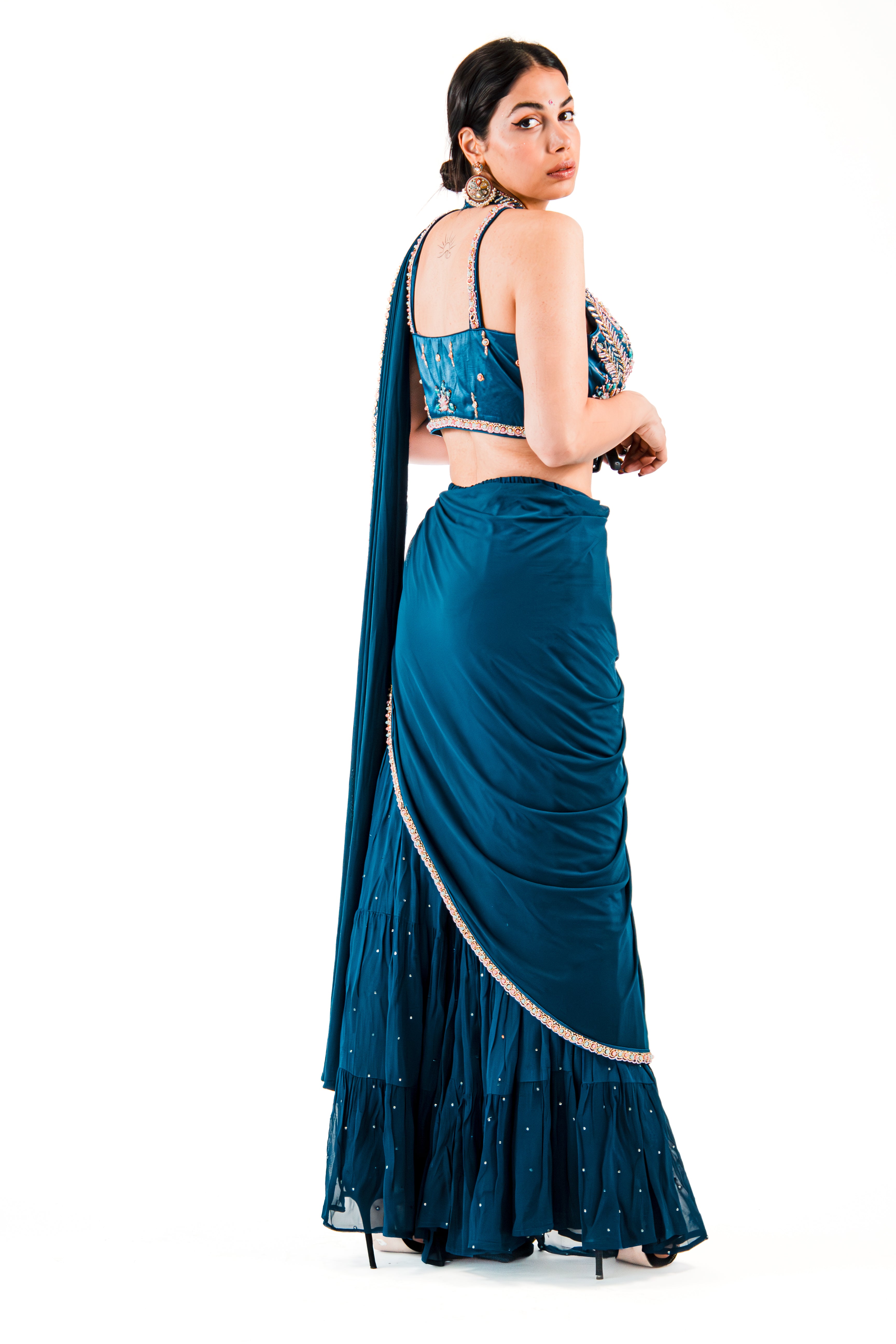 BLUE NOVA GHARARA