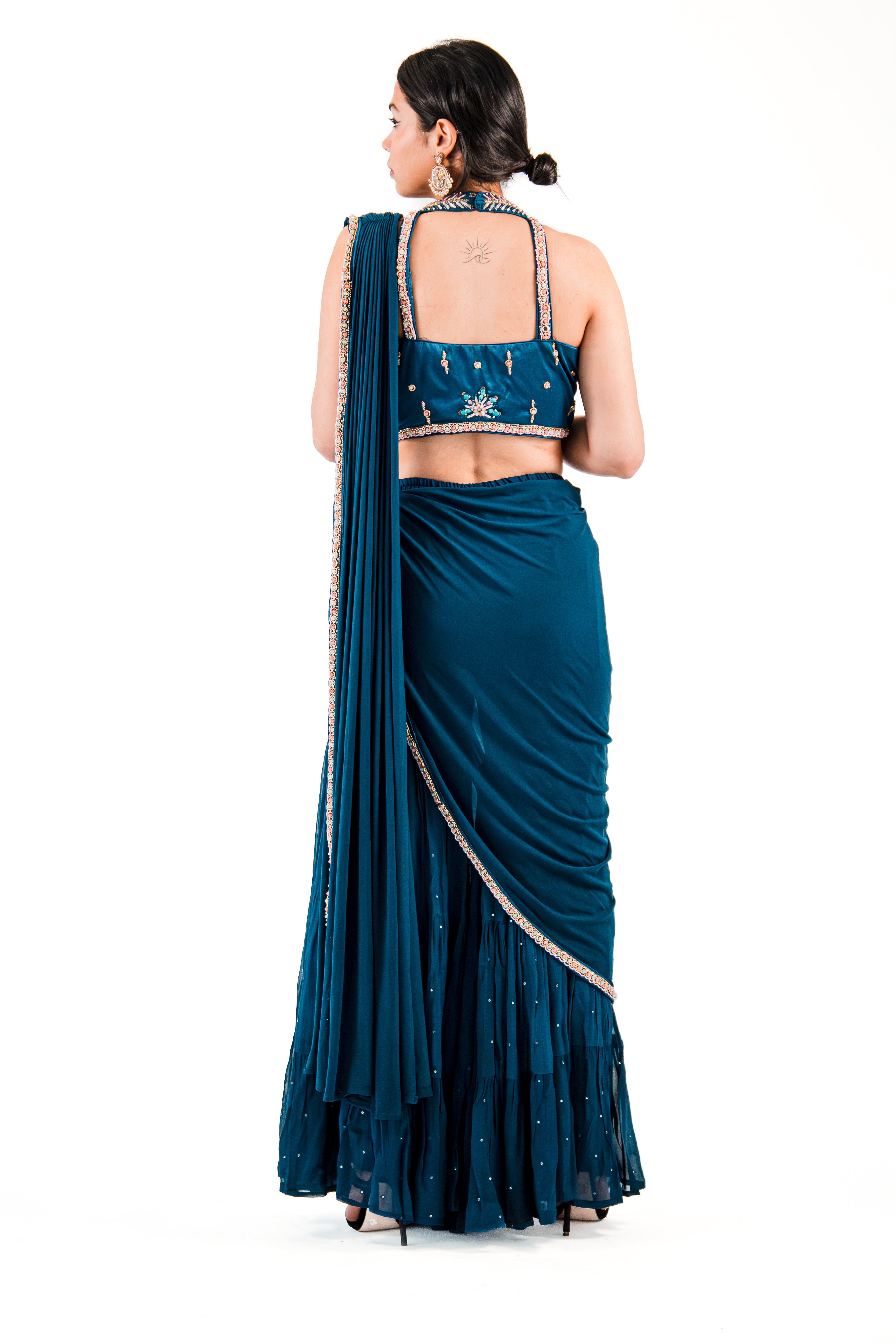 BLUE NOVA GHARARA