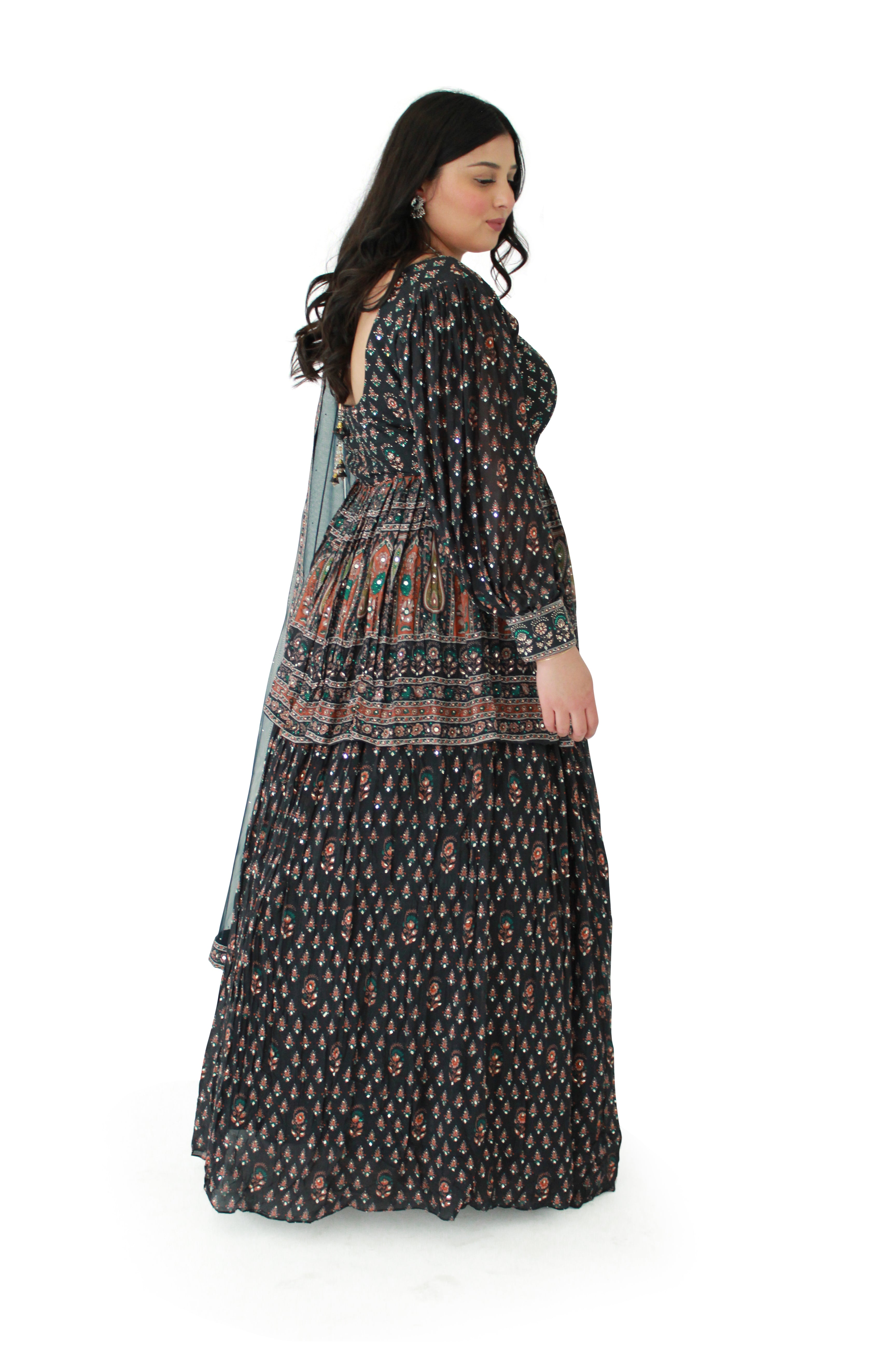 NAVY LEKHA LENGHA