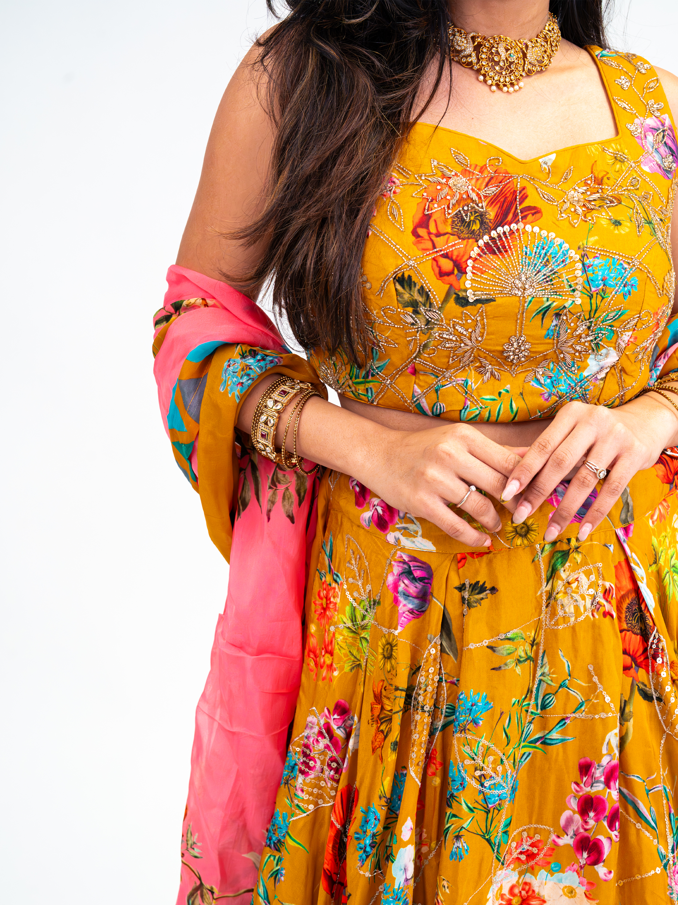 YELLOW VISTA LENGHA